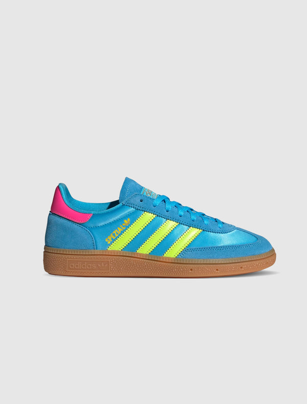 WOMEN'S HANDBALL SPEZIAL 