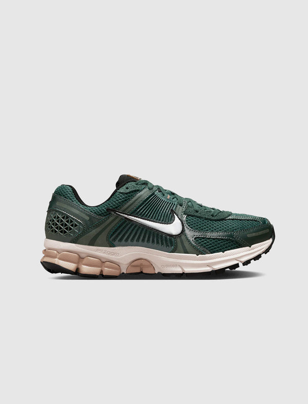 WOMEN'S NIKE ZOOM VOMERO 5 